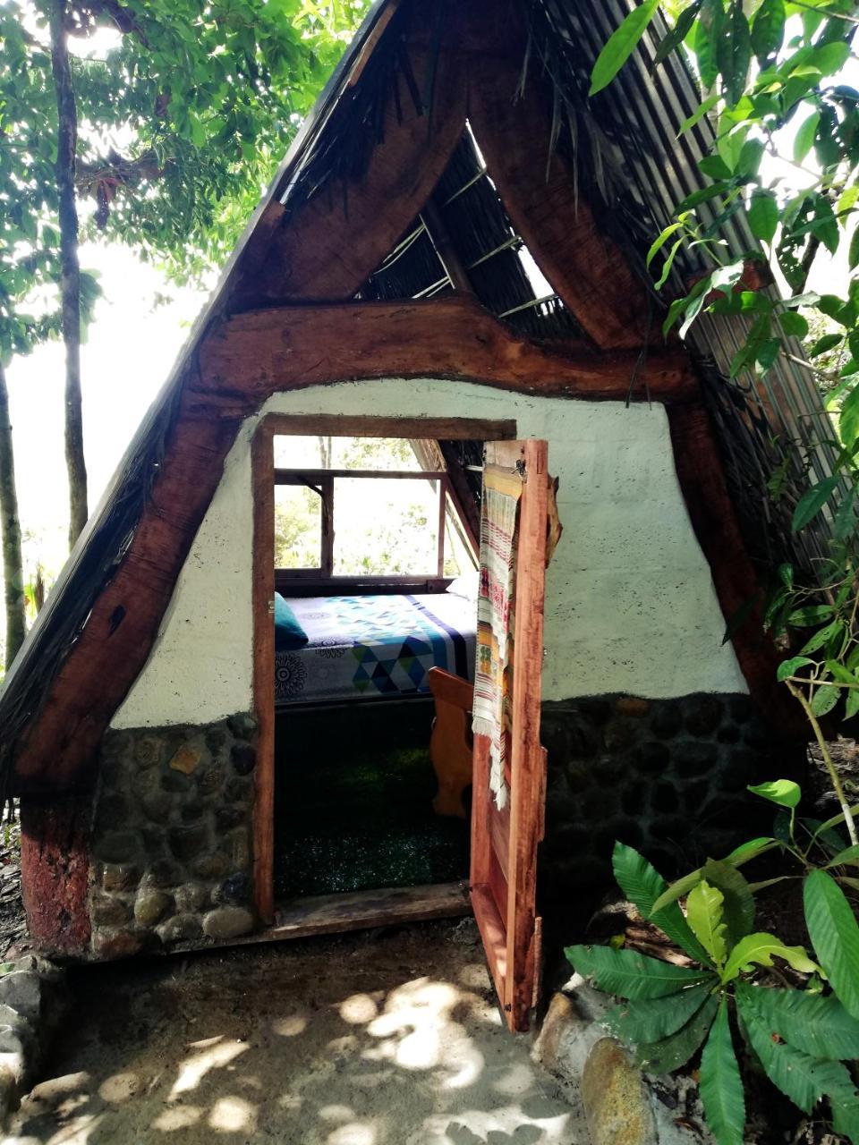 Jungle Roots Hotel เตนา ภายนอก รูปภาพ
